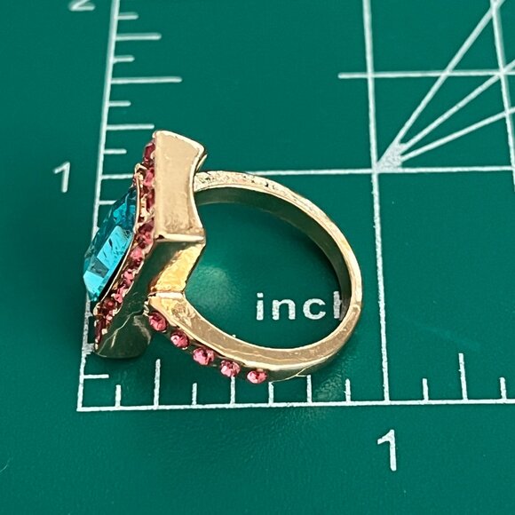 Rose Gold Crystal Cocktail Ring Pink Aqua Blue Princess Cut Size 6 Plated - Picture 13 of 14